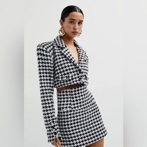 For Love and Lemons Bonnie Black and White Houndstooth Cropped Blazer — Size 1X